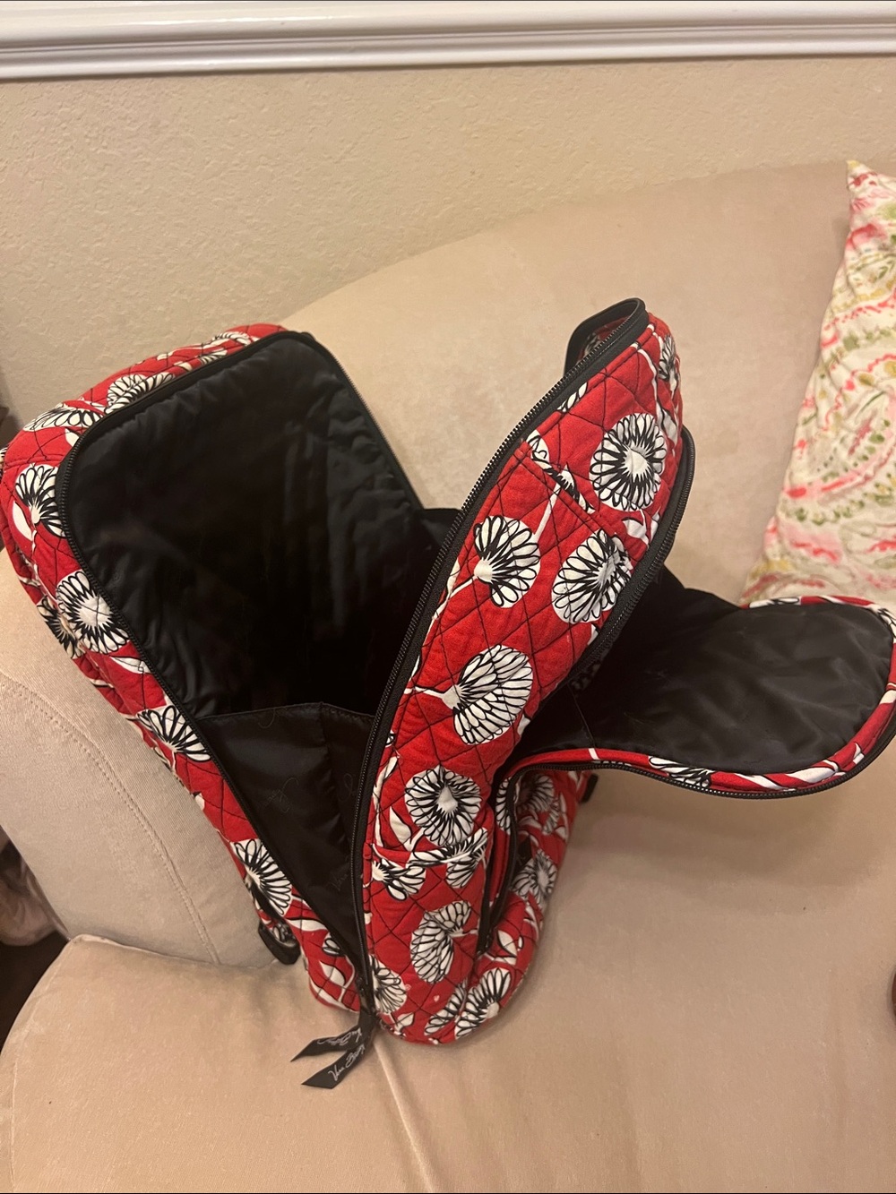 Vera Bradley Red Quilted Floral Backpack - Picture 4 of 12